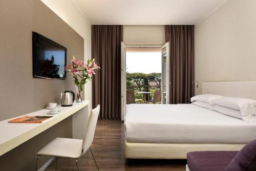 Habitación Doble Deluxe con terraza - 1 o 2 camas del hotel Isola Sacra Rome Airport