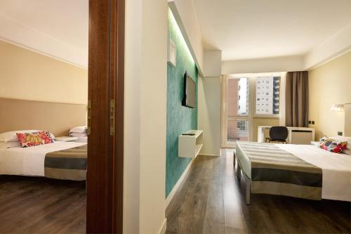 Habitación Familiar del hotel Roma Tor Vergata. Foto 1