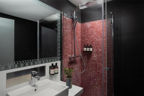 Habitación Nhow del hotel Nhow Roma Vittorio Veneto. Foto 2
