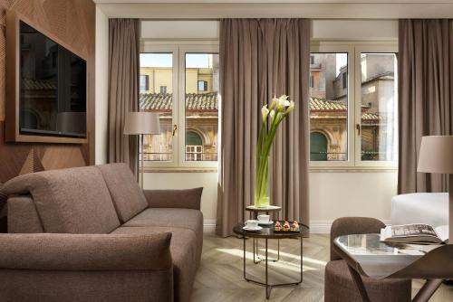 Habitación Executive Deluxe con vistas a la ciudad del hotel FH55 Grand Hotel Palatino. Foto 6