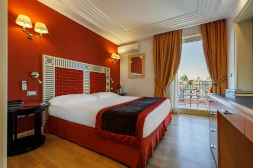 Suite Junior con terraza del hotel FH55 Grand Hotel Palatino