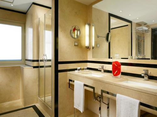 Suite Junior del hotel FH55 Grand Hotel Palatino. Foto 3