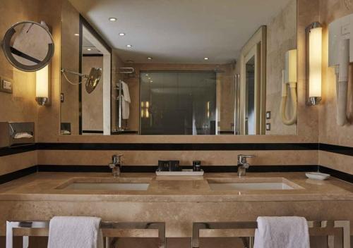 Suite Junior del hotel FH55 Grand Hotel Palatino. Foto 4
