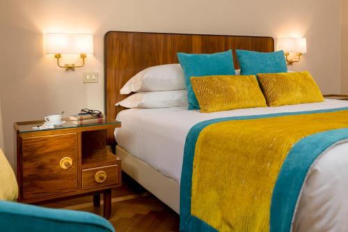 Habitación Doble Estándar - 1 o 2 camas del hotel Bettoja Mediterraneo. Foto 3