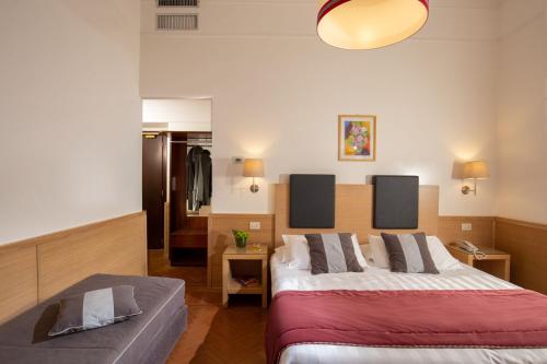 Habitación Triple del hotel Nord Nuova Roma. Foto 1