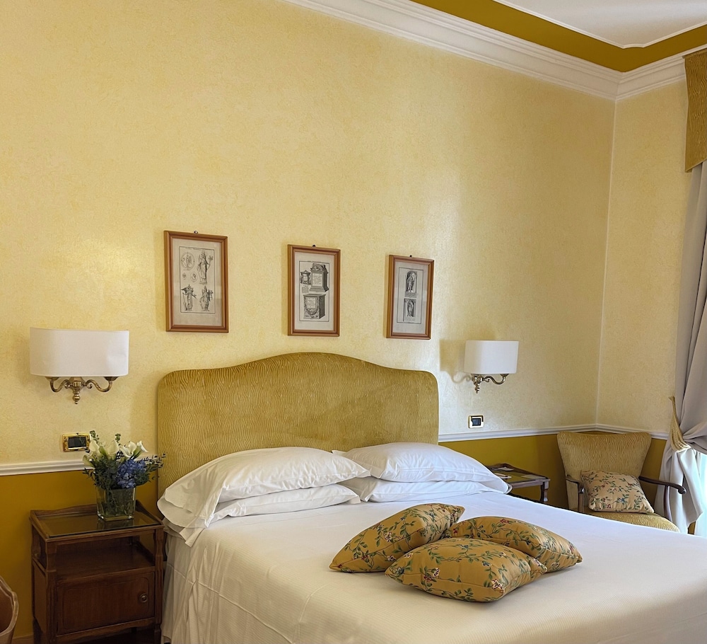 Habitación estándar con 1 cama doble o 2 individuales del hotel Bettoja Massimo D'azeglio