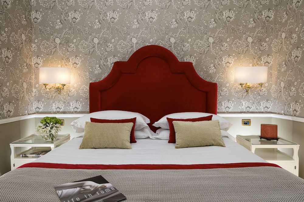 Habitación Premium con 1 cama doble o 2 individuales del hotel Bettoja Massimo D'azeglio. Foto 3