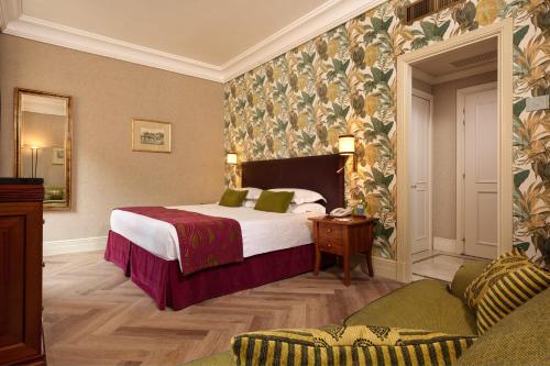 Habitación Doble Superior del hotel Dei Mellini. Foto 9