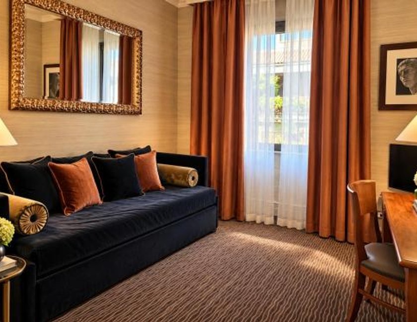 Suite Junior del hotel Dei Mellini. Foto 5