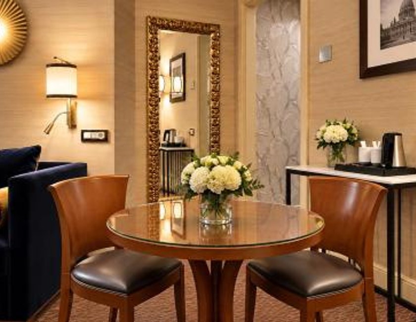 Suite del hotel Dei Mellini. Foto 1
