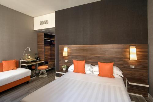 Habitación Deluxe del hotel The Republic. Foto 2