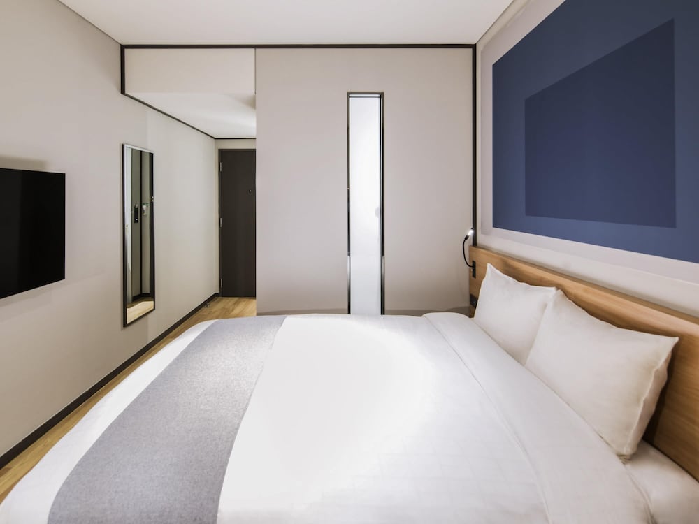 Habitación Estándar con 1 cama doble del hotel Ibis Suwon Ambassador. Foto 6