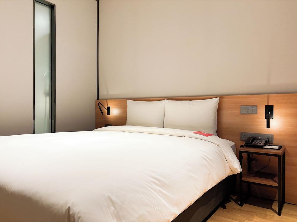 Habitación Superior con 1 cama doble del hotel Ibis Suwon Ambassador. Foto 2