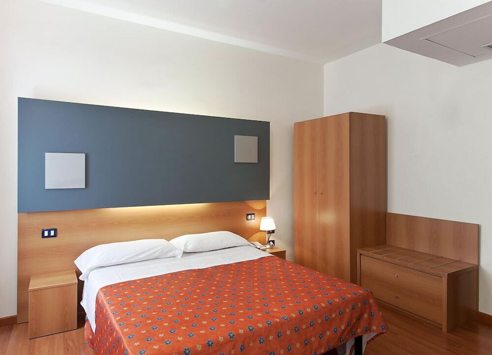 Habitación doble del hotel San Remo. Foto 1