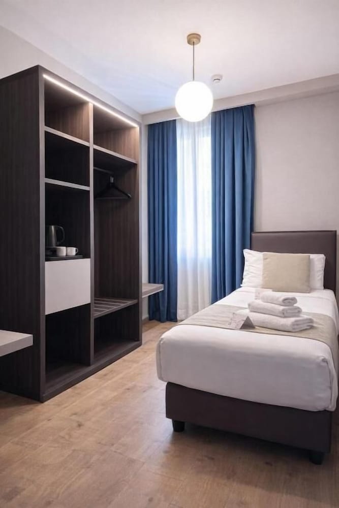 Habitación individual del hotel San Remo. Foto 1