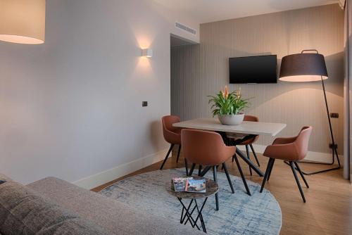 Suite con terraza del hotel Nh Roma Villa Carpegna. Foto 4