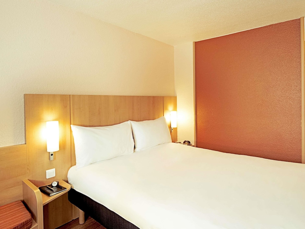Habitación Estándar Accesible con 1 cama doble del hotel Ibis Barcelona Centro Sagrada Familia