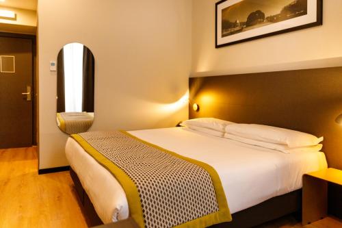 Habitación Doble Estándar - 1 o 2 camas del hotel The Cross. Foto 10