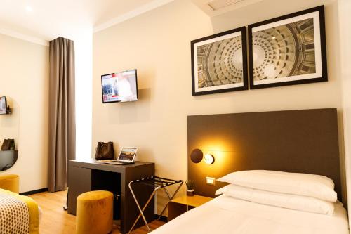 Habitación Triple Deluxe del hotel The Cross. Foto 4