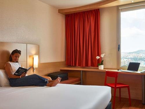 Habitación doble 1 Cama doble del hotel Ibis Barcelona Santa Coloma