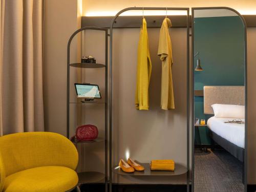 Habitación Doble Clásica - adaptada para personas de movilidad reducida del hotel ibis Barcelona Aeropuerto Viladecans. Foto 2