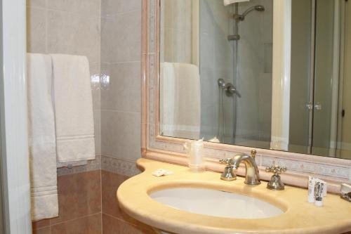 Habitación Triple del hotel Eliseo. Foto 2