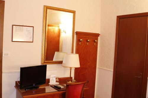 Habitación Individual del hotel Genio. Foto 1