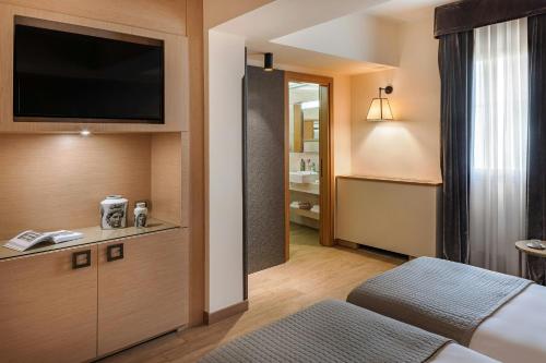 Habitación Doble Executive - 1 o 2 camas del hotel Starhotels Metropole. Foto 4