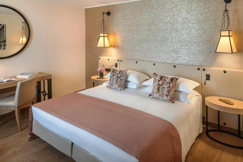Suite del hotel Starhotels Metropole. Foto 2