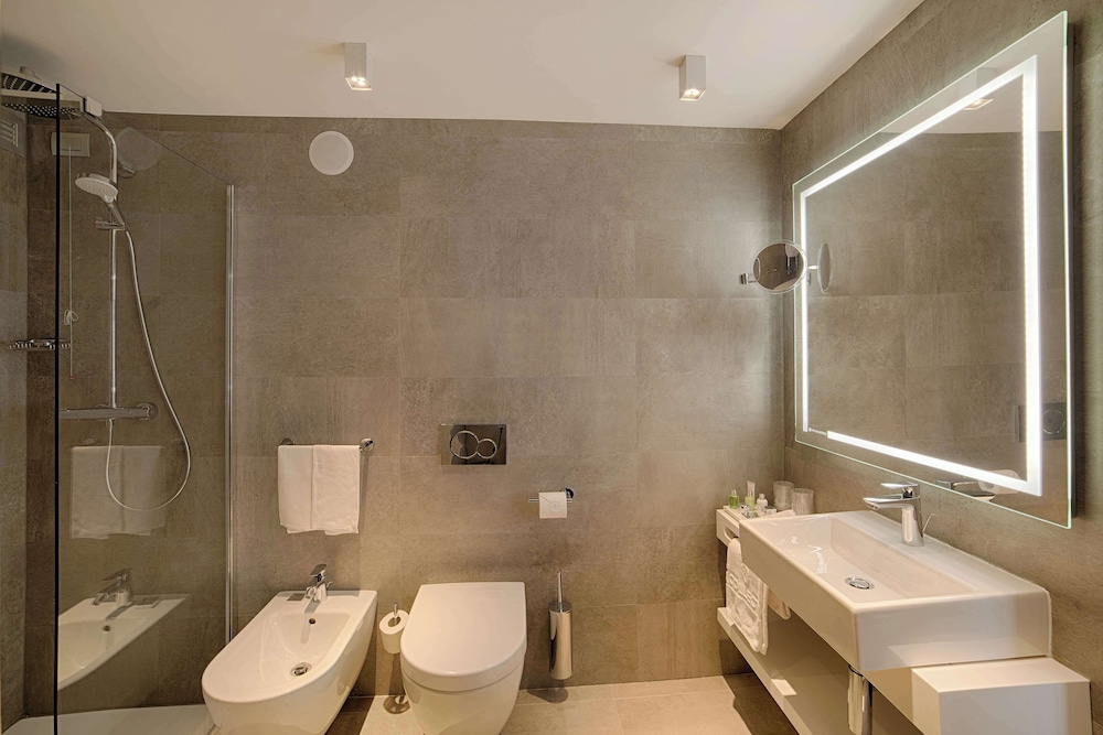 Habitación Premium (View) del hotel Nh Collection Roma Centro. Foto 9