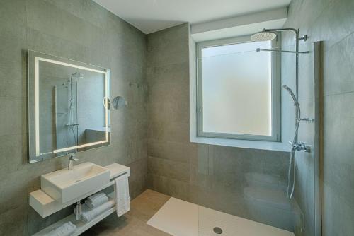 Habitación Doble Premium XL - 2 camas del hotel Nh Collection Roma Centro. Foto 3