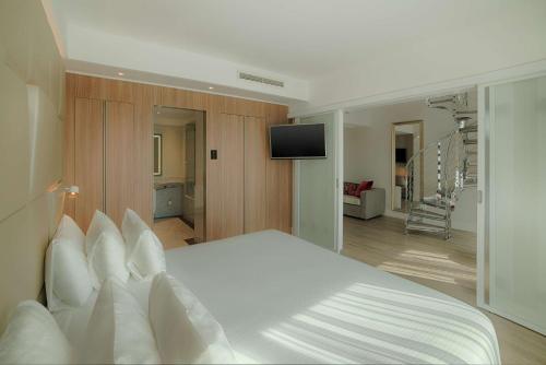 Suite Dúplex con cama supletoria del hotel Nh Collection Roma Centro. Foto 2