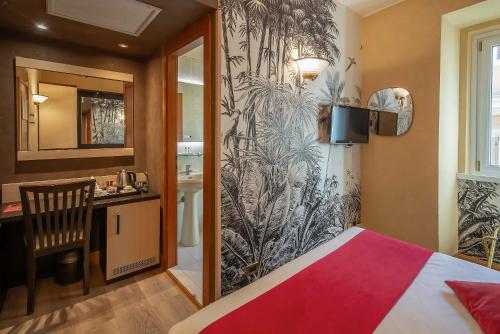 Standard del hotel Tritone. Foto 10