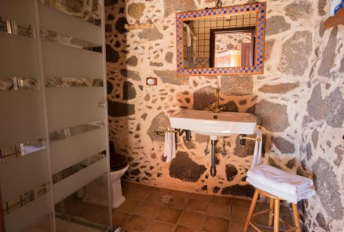 Habitación Doble - 1 o 2 camas del hotel Rural Restaurante Mahoh. Foto 1
