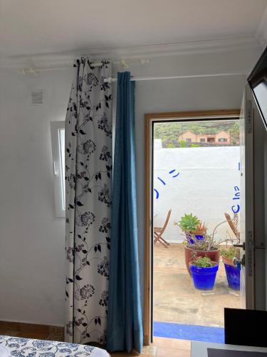 Habitación Doble con ducha - 2 camas del hotel Villa Marina Apartamentos y Habitaciones. Foto 25