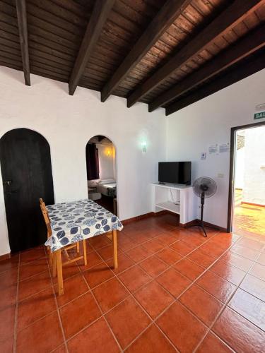 One-Bedroom Apartment (2 Adults) del hotel Villa Marina Apartamentos y Habitaciones. Foto 49