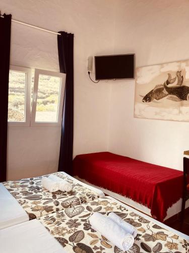 Twin Room with Shower del hotel Villa Marina Apartamentos y Habitaciones. Foto 16