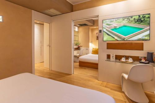 Suite Junior del hotel White. Foto 2