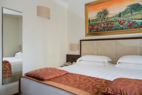 Habitación Doble Clásica - 1 o 2 camas del hotel Athena. Foto 6