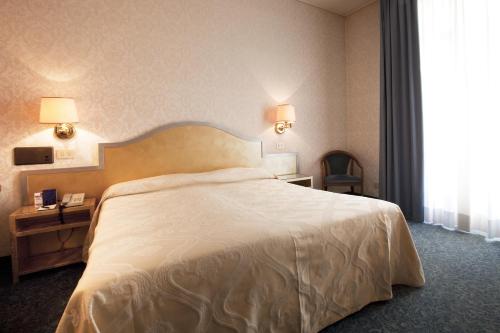 Habitación Doble Clásica del hotel Amadeus. Foto 4