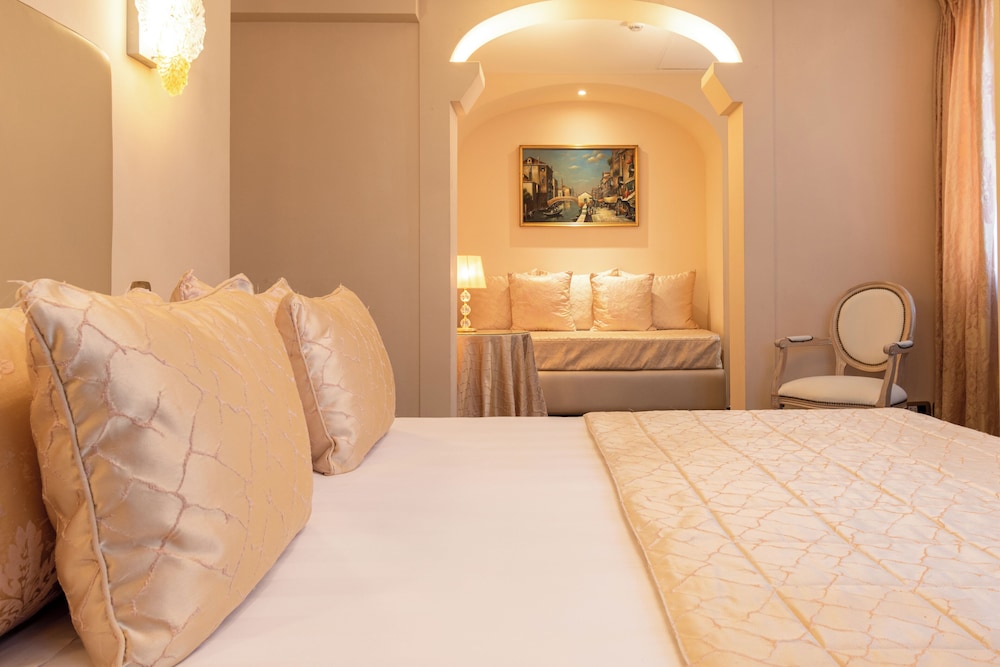 Habitación Deluxe con Vistas del hotel Principe. Foto 6
