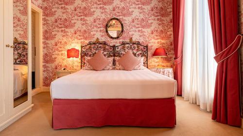 Suite Junior con vistas al canal del hotel Principe. Foto 1