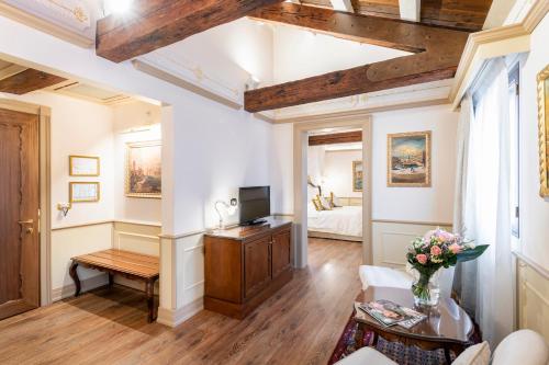 Suite Exclusiva del hotel Monaco and Grand Canal. Foto 4