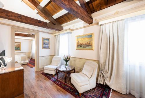 Suite Exclusiva del hotel Monaco and Grand Canal. Foto 5