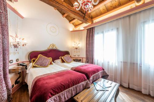Habitación Doble Deluxe del hotel Monaco and Grand Canal