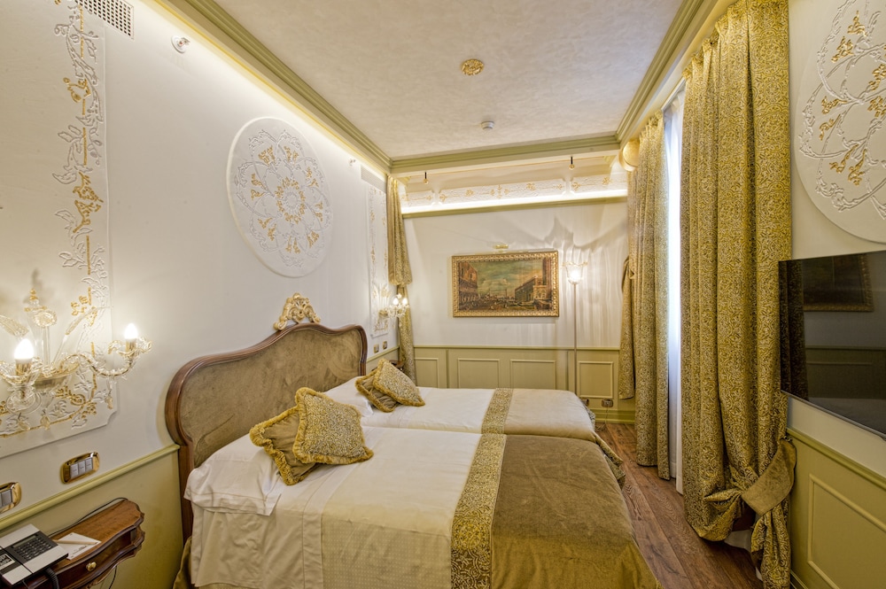 Suite Junior del hotel Monaco and Grand Canal. Foto 1