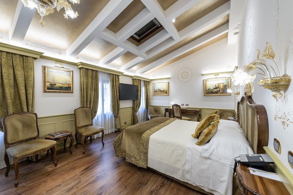 Suite Junior del hotel Monaco and Grand Canal. Foto 2