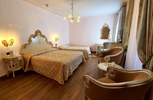 Habitación Familiar del hotel Carlton On The Grand Canal. Foto 4
