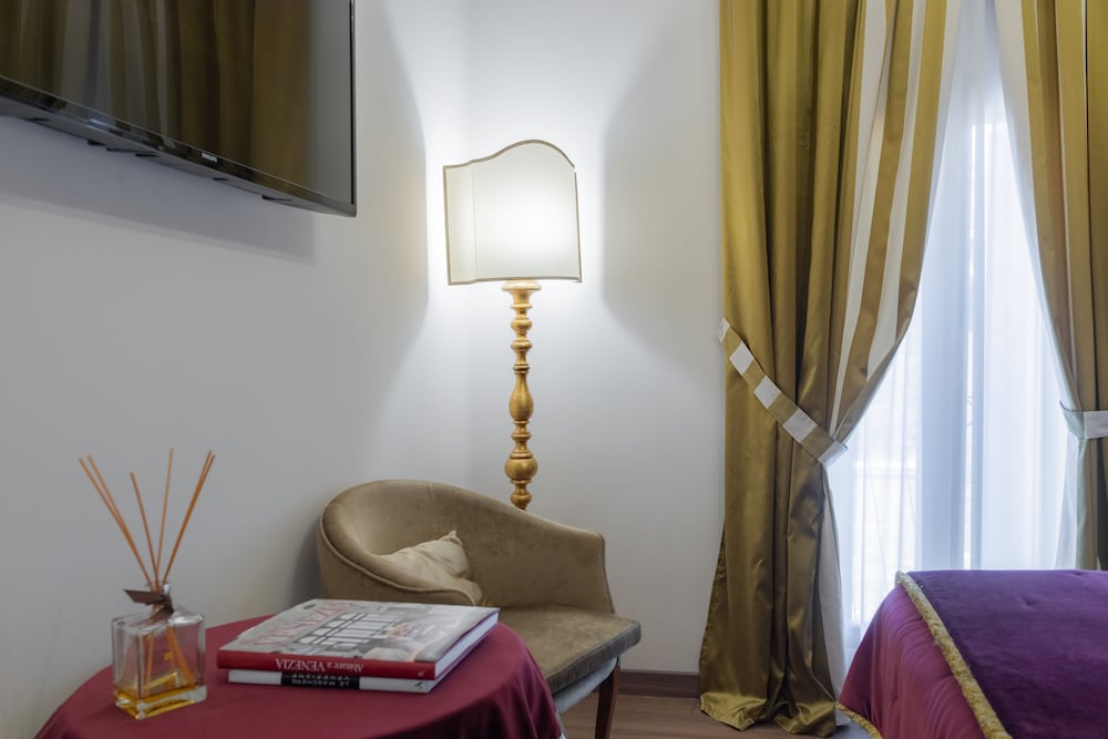 Habitación Doble Clásica Veneciana del hotel Concordia. Foto 1