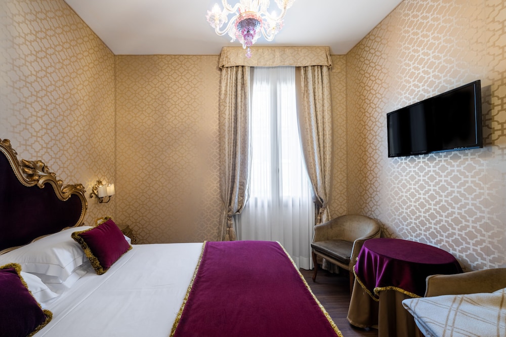 Habitación Doble Clásica Veneciana del hotel Concordia. Foto 5